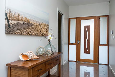 Lavina Luxury Beach House - Hervey Bay Accommodation 23