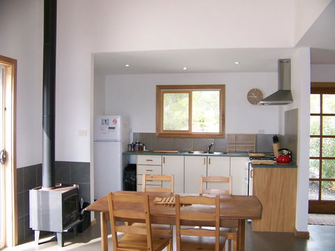 Mallee Bark Retreat - Hervey Bay Accommodation 4