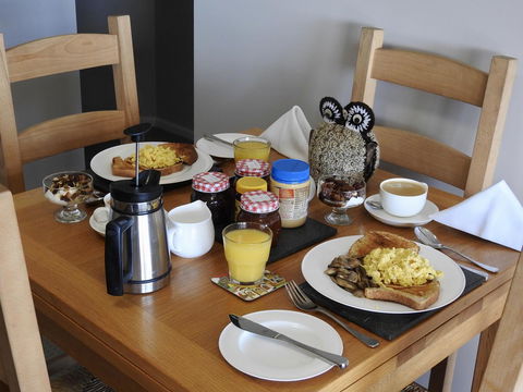 Rezare House Bed & Breakfast - Tourism Hervey Bay 30