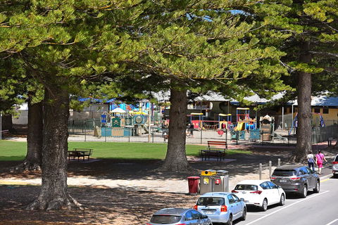Breeze Beachfront Apartment - Tourism Hervey Bay 1