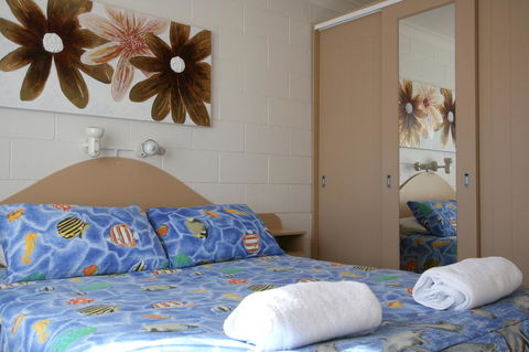 Lake Edge Apartments - Tourism Hervey Bay 18