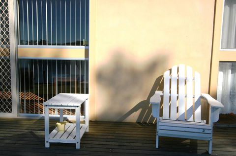 Lake Edge Apartments - Tourism Hervey Bay 8