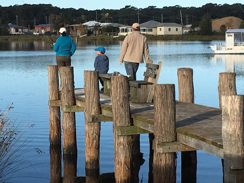 Lake Edge Apartments - Tourism Hervey Bay 22