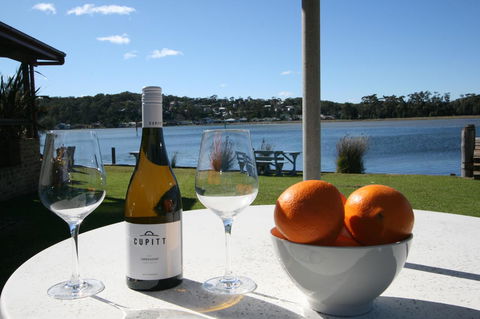 Lake Edge Apartments - Tourism Hervey Bay 29