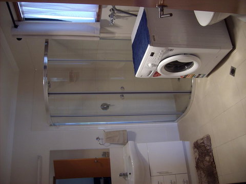 Jacko's Holiday Cabins - Hervey Bay Accommodation 4