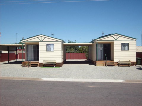 Jacko's Holiday Cabins - Hervey Bay Accommodation 0