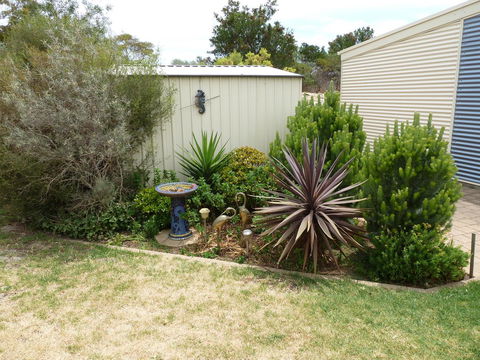 SeaShells Penneshaw - Hervey Bay Accommodation 37