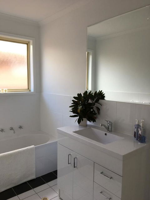 Windsor Gardens Home - Tourism Hervey Bay 11