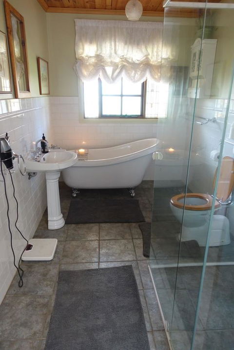Amy\'s House Bed & Breakfast - Tourism Hervey Bay 41