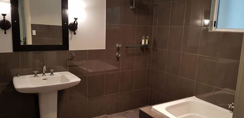 Amy\'s House Bed & Breakfast - Tourism Hervey Bay 5