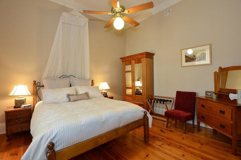 Trafalgar Premium Vintage Suites - Hervey Bay Accommodation 17