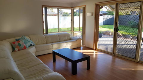Aldinga Beach Overnighter Or Getaway Home - Hervey Bay Accommodation 7