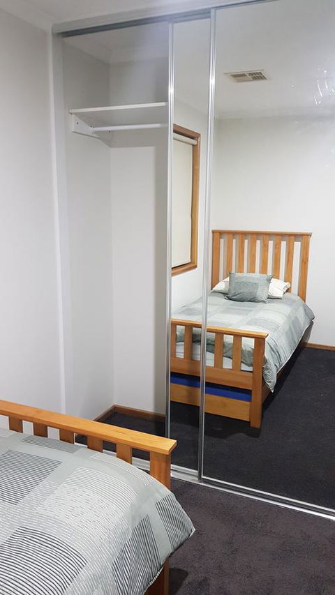 Aldinga Beach Overnighter Or Getaway Home - Hervey Bay Accommodation 27