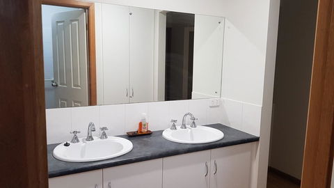 Aldinga Beach Overnighter Or Getaway Home - Hervey Bay Accommodation 20