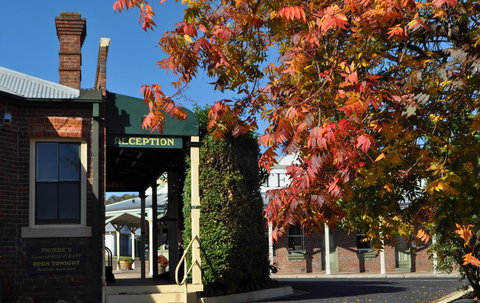 Ten Dollar Town Motel - Hervey Bay Accommodation 0