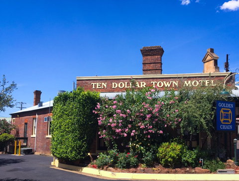 Ten Dollar Town Motel - Hervey Bay Accommodation 24