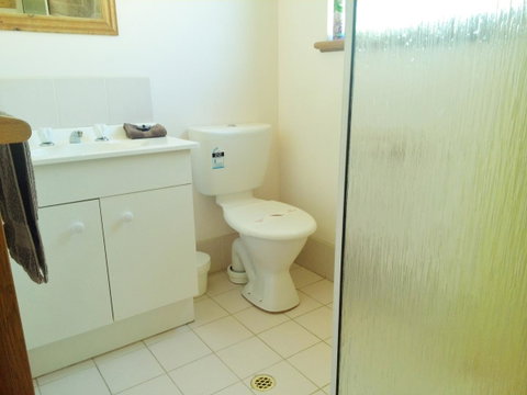 Wenton Farm Holiday Cottages - Hervey Bay Accommodation 3