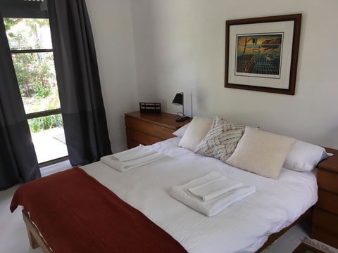 Hilltop Too - Tourism Hervey Bay 9