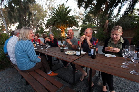 Modra\'s Apartments - Tourism Hervey Bay 10