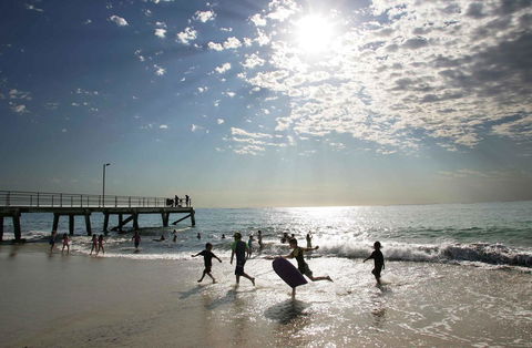 Lady Bay Hotel - Tourism Hervey Bay 25