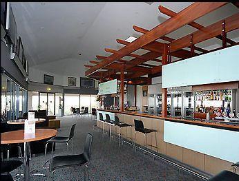 Lady Bay Hotel - Tourism Hervey Bay 11