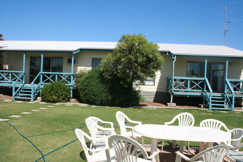 Marion Bay Holiday Villas - Tourism Hervey Bay 6