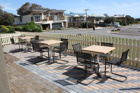 Maslin Beach House - Hervey Bay Accommodation 4