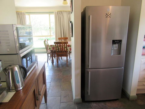 Maslin Beach House - Hervey Bay Accommodation 6