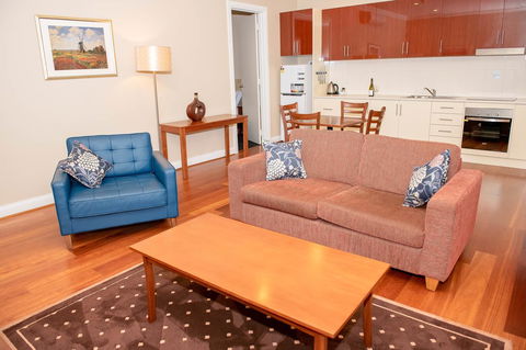 Whyalla Playford Apartments - Hervey Bay Accommodation 6