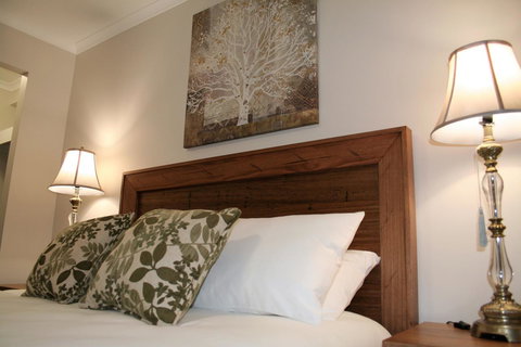 Jacaranda Homestay - Hervey Bay Accommodation 12