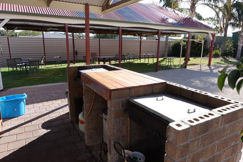 Port Vincent Motel & Apartments - Tourism Hervey Bay 22