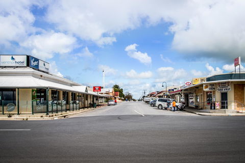Port Vincent Motel & Apartments - Tourism Hervey Bay 34