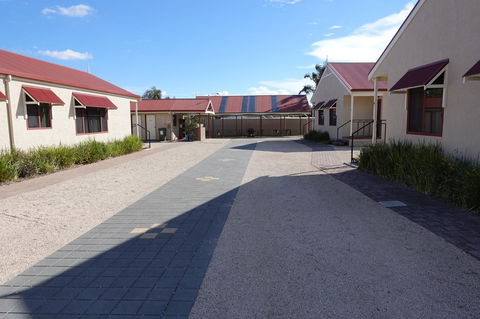 Port Vincent Motel & Apartments - Tourism Hervey Bay 28