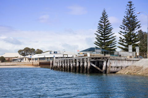 Port Vincent Motel & Apartments - Tourism Hervey Bay 37