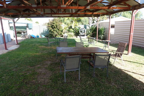 Port Vincent Motel & Apartments - Tourism Hervey Bay 26