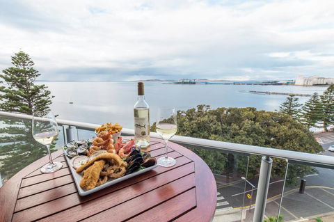 Port Lincoln Hotel - Tourism Hervey Bay 31