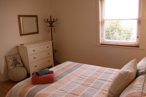 Grace Cottage - Tourism Hervey Bay 12