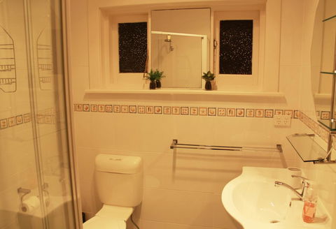 Grace Cottage - Tourism Hervey Bay 14
