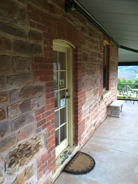 Vineyard Cottage BnB - Tourism Hervey Bay 9