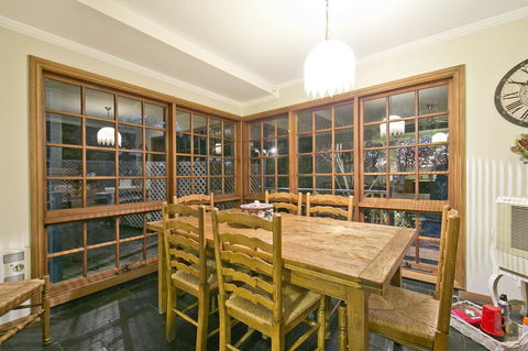 Vineyard Cottage BnB - Tourism Hervey Bay 20