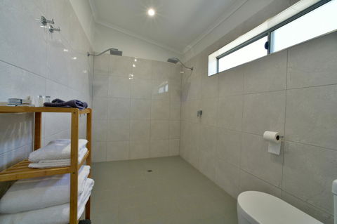 Great Northern Lodge - Hervey Bay Accommodation 2
