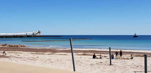Wallaroo Beachfront Tourist Park - Hervey Bay Accommodation 9