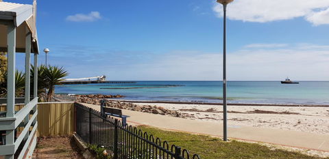 Wallaroo Beachfront Tourist Park - Hervey Bay Accommodation 11