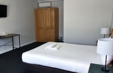 Hilton Beachfront Motel - Tourism Hervey Bay 26