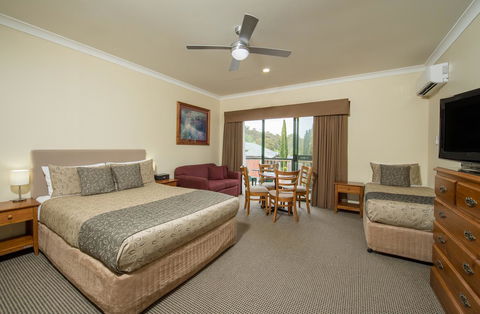 Clare Country Club - Tourism Hervey Bay 18