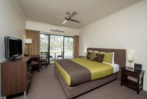 Clare Country Club - Tourism Hervey Bay 25