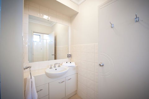 The Bluff Resort Apartments - Tourism Hervey Bay 43