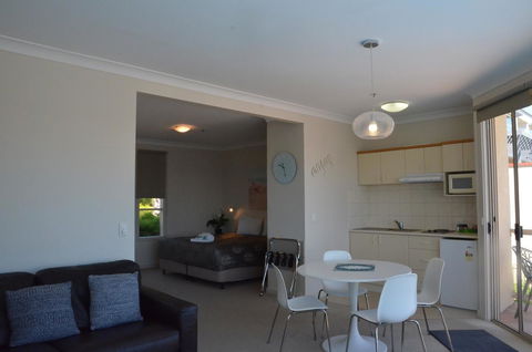 The Bluff Resort Apartments - Tourism Hervey Bay 24