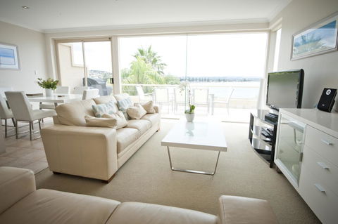 The Bluff Resort Apartments - Tourism Hervey Bay 14