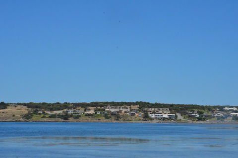 The Bluff Resort Apartments - Tourism Hervey Bay 22